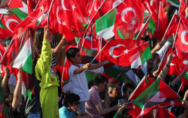 احتجاجات في تركيا ونيجيريا تنديدًا بالدعم الأمريكي للإبادة