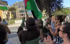 في مالطا ..نشطاء يحتجون على مؤتمر طبي بمشاركة إسرائيلية