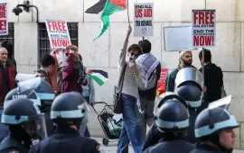 "مع العلم، ضد الإبادة".. احتجاج في جامعة مونتانا على تمويل أبحاث زراعية أمريكية-إسرائيلية