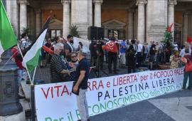 ضمن الإضراب العام الإيطالي.. متظاهرون يقتحمون مطار بيزا الدولي دعمًا لـ”أسطول الصمود”