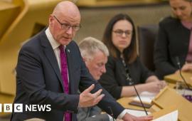 جون سويني يوقف التمويل الجديد لشركات الأسلحة الموردة لإسرائيل