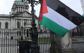 أعلى بلدية بلفاست!  حزب “شين فين” يصوت على رفع العلم الفلسطيني