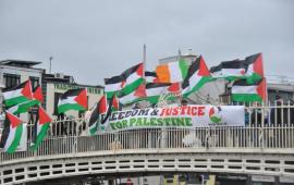 15 ألف توقيع يطالبون بإلغاء مباراة "أستون أفيلا" مع الاحتلال