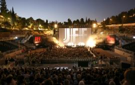 "نتضامن مع غزة" 11مخرجًا يسحبون أفلامهم من مهرجان "تل أبيب" السينمائي