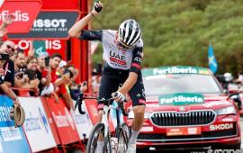 أستورياس تقاطع سباق “فويلتا” احتجاجًا على مشاركة فريق الاحتلال