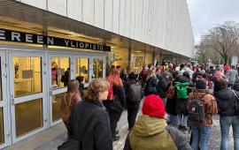 في فنلندا ..مظاهرات طلابية تعمّ الجامعات للمطالبة بقطع التعاون  مع الاحتلال