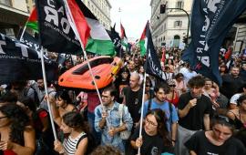 إيطاليا تنتفض طلابيًا ..عشرات الآلاف يجتاحون الشوارع رفضًا لميلوني ودعمها للاحتلال