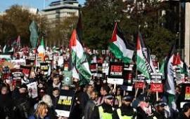 احتجاجات تحاصر "ماكدونالدز" في بريطانيا و"ستاربكس" في ألمانيا..اقتحام عشاء برلماني في لندن تضامنًا مع فلسطين والسودان