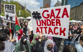 "أوقفوا الصفقات الاستيطانية" ..احتجاج في نيويورك ضد بيع أراضٍ فلسطينية مسروقة