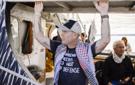 روبرت مارتن: مشاركتي في أسطول الصمود عززت قناعتي بعدالة القضية الفلسطينية