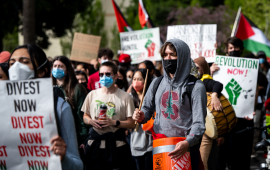 يواجهون المحاكمة!  طلاب سان فرانسيسكو يدعمون زملاءهم المتضامنين  بستانفورد