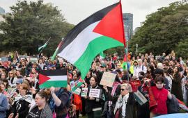 احتجاجات تضامنية تجوب عدة دول نصرةً لفلسطين