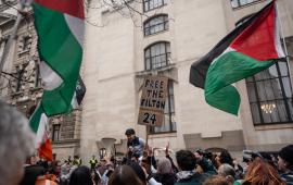 تعليق محاكمات المتهمين بدعم "حركة فلسطين"