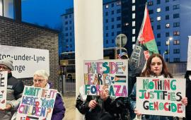 "أطلقوا سراح الاسرى"  وقفة احتجاجية في بريطانيا نصرة لغزة