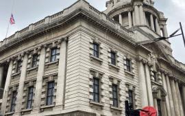 يزود الاحتلال بمكونات F-35 أربعة متهمين باقتحام مصنع "ولفرهامبتون" يمثلون أمام المحكمة