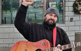 للأسبوع الـ104.... وقفة تضامنية مع فلسطين أمام السفارة الأمريكية في دبلن