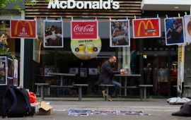 احتجاج مستمرة ضد “ماكدونالدز” في تركيا لليوم الـ 141