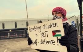 في بريطانيا..  نشطاء يحاصرون مصنعًا إسرائيليًا للسلاح