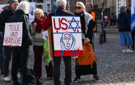 رفضًا لشراكتها بالاحتلال.. احتجاجات أمام مصنع فولكس فاجن في أوسنابروك الألمانية