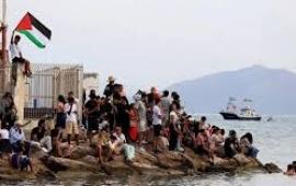 الضغط الشعبي يمنع مهرجان "سيريت" الإسرائيلي في برشلونة...اعتقالات تونسية جديدة بحق أعضاء أسطول الصمود