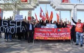 احتجاجات أمام "برجر كينج" و "ماكدونالدز" في تركيا... احتجاج ضد شركة الأدوية في مدريد لتواطئها مع الاحتلال