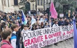 بلفاست وإسطنبول وفرنسا تشهد احتجاجات ضد "زارا" و"ماكدونالدز" و"برغر كينغ" و"كارفور"...احتجاجات تستهدف دانا بتروليوم وتشب وكاف في بريطانيا وإسبانيا