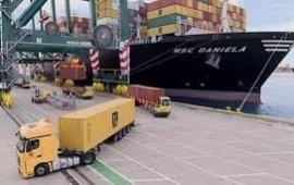 حركة المقاطعة تطالب بوقف شحنات فولاذ إلى الاحتلال