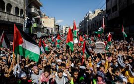 "اوقفوا تمويل السندات الإسرائيلية" احتجاج في دبلن أمام البنك المركزي الأيرلندي