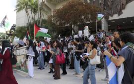 شخصية صهيونية تنحسب من فعاليات الفصح بسبب تواجد ممداني