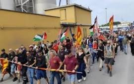  إضراب عمالي عالمي في 21 ميناءً رفضًا لتسليح الاحتلال... استهداف "سكوتيا بنك" في كندا واحتجاج أمام "باركيلز" ببريطانيا