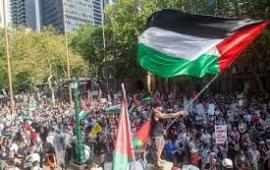 احتجاجات تلاحق "هرتسوغ" في أستراليا و"نتنياهو" في واشنطن...عمال بريطانيا والدنمارك يحتجون لوقف الاستثمارات الداعمة للاحتلال