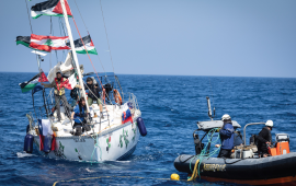أسطول جديد مكون من 30 قاربًا  ينطلق من اليونان باتجاه تركيا