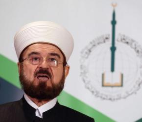 ندعو كافة المسلمين لصيام يوم الخميس تضامنًا مع إخواننا العطشانين والجائعين في غزة  محيي الدين القره داغي، رئيس الاتحاد العالمي لعلماء المسلمين