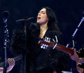 وقف ضد “نيكاب”.. الفنانة “دوا ليبا” تقاطع وكيل أعمالها بسبب دعمه للاحتلال