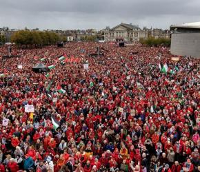 "عاقبوا إسرائيل".. تظاهرة تضامنية ضخمة من هولندا