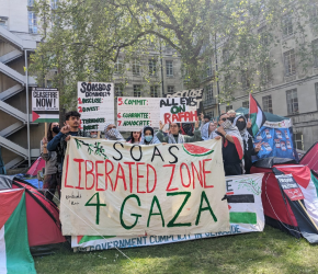 مطالبات بإسقاط تهم الإرهاب عن طالبة داعمة لفلسطين بلندن