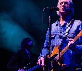 "لا موسيقى للإبادة" .. بول ويلر يسحب موسيقاه من منصّات البث في "إسرائيل