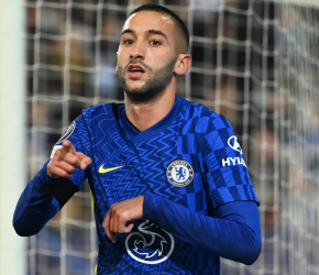 رياضيون دوليون يطالبون “اليويفا” بتعليق عضوية الاحتلال