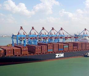 دعوات لتحرك شعبي.. فرنسا تواصل تواطؤها مع الإبادة عبر استقبال سفن شركة "زيم"