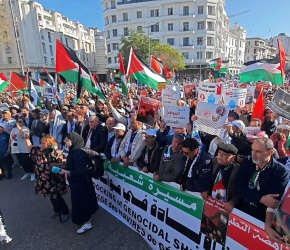 استمرار السماح للسفن المحملة بالعتاد العسكري والموجهة إلى الاحتلال بالعبور عبر موانئنا المغربية