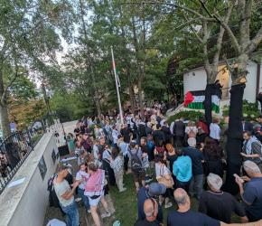 وقفة شموع في بودابست تكريمًا لأرواح أطفال غزة