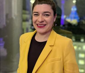 نيريا بيريث دي لاس هيراس: فكّروا جيدًا قبل الترويج لعلامات تجارية تدعم الإبادة الجماعية