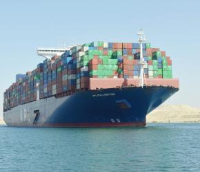 تحمل علم البرتغال.. تحرّك قانوني أوروبي لوقف سفينة أسلحة متجهة إلى الاحتلال