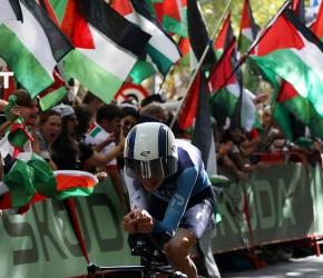 بعد استهدافه من قبل أنصار فلسطين .. فريق دراجات "إسرائيلي" يغير اسمه  ويتخلى عن هويته