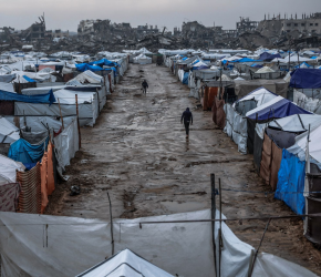 عريضة دولية تطالب بإدخال مساكن متنقلة إلى قطاع غزة