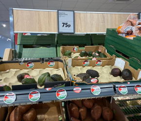 أعضاء التعاونيات بكندا يستعدون لاستفتاء لمقاطعة المنتجات الإسرائيلية