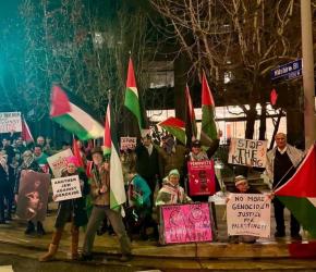 في لوس أنجلوس.. نشطاء يتظاهرون أمام قنصلية الاحتلال تضامنًا مع الأسير أبو صفية