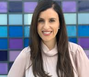 استعادت منحتها!  تبرئة الأكاديمية الداعمة لفلسطين “راندا على الفتاح”