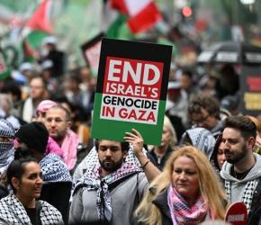 تنديدًا بالتطبيع والتواطؤ..دعوات للانسحاب في مهرجان طيران الإمارات