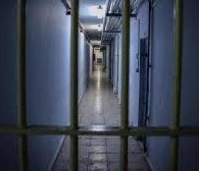 انطلاق إضراب عن الطعام لدعم مضربي " حركة فلسطين" داخل السجن